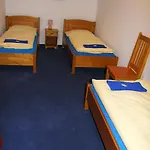 بيت ضيافة Mandl Retova