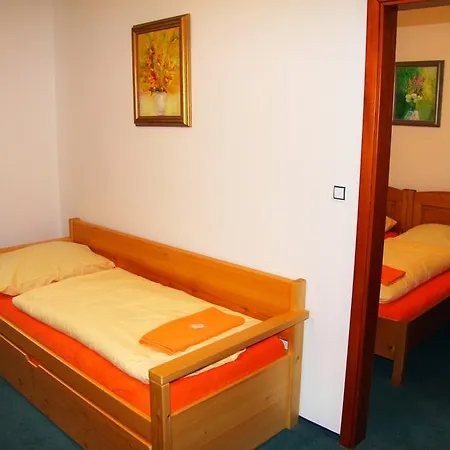 Mandl Guest house Retova